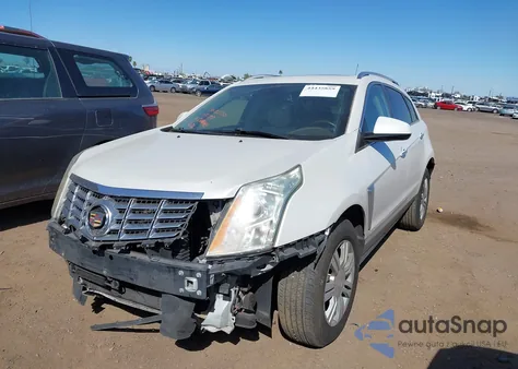 2015 Cadillac Srx Luxury Collection z USA, uszkodzony, nr VIN 3GYFNBE34FS544636